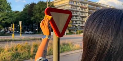 proper actie verkeersborden jong n-va deurne