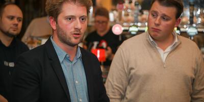 Peter en meter jong n-va antwerpen in deurne